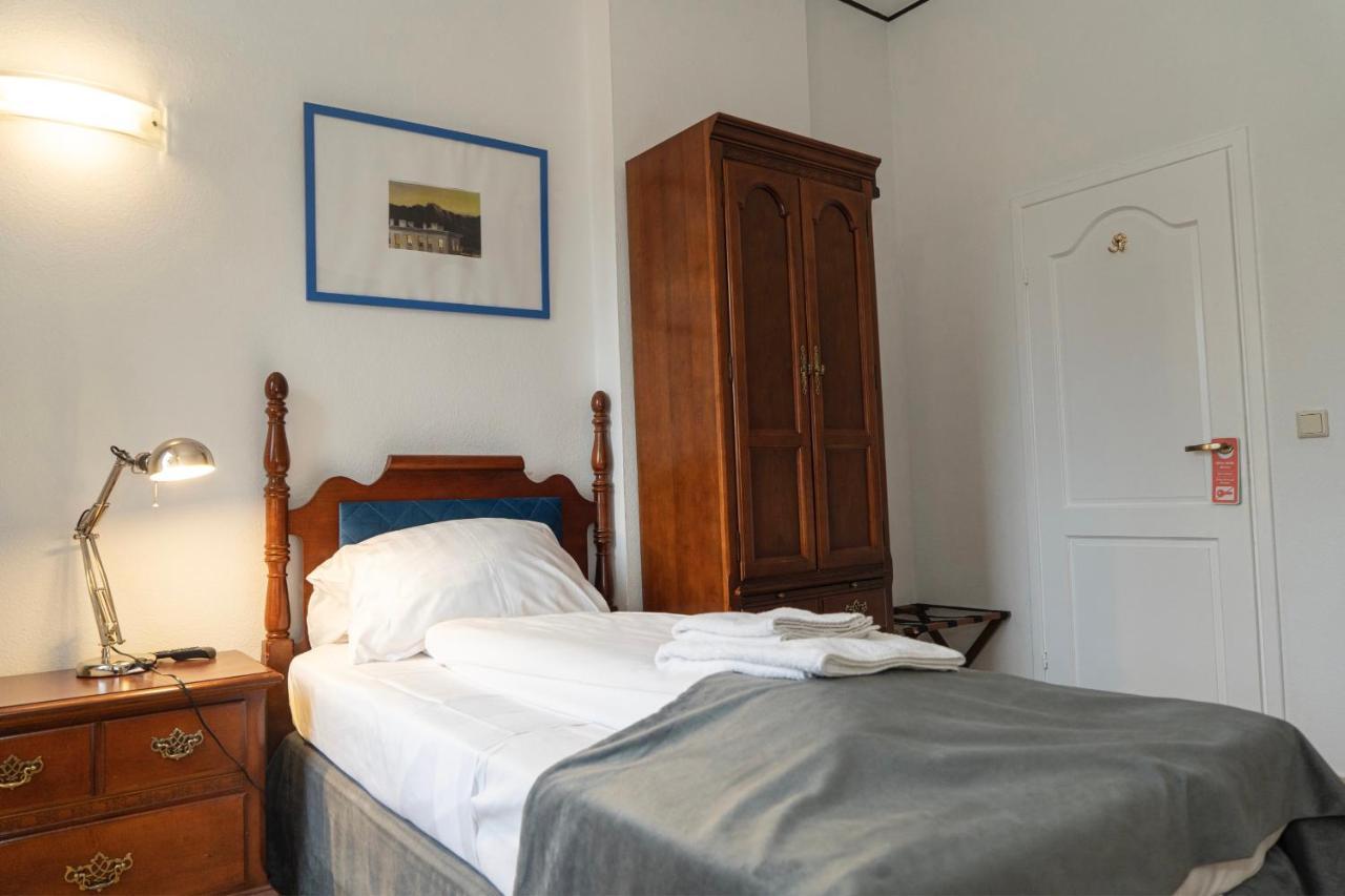 Hotel Petit Wannsee ベルリン エクステリア 写真